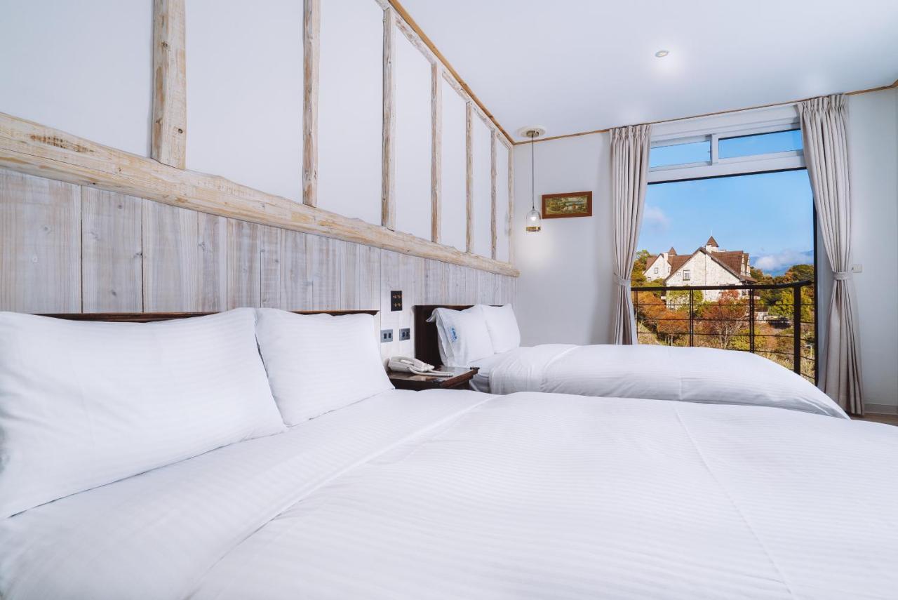 Impression Nordic Manor Club Apartman Zsenaj Kültér fotó
