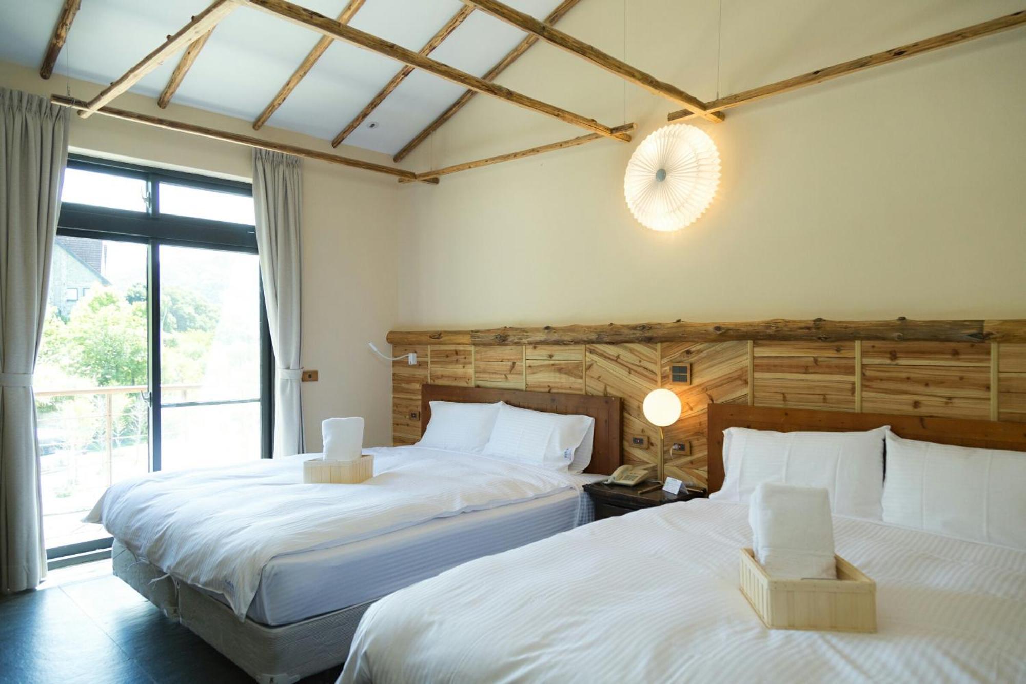 Impression Nordic Manor Club Apartman Zsenaj Kültér fotó