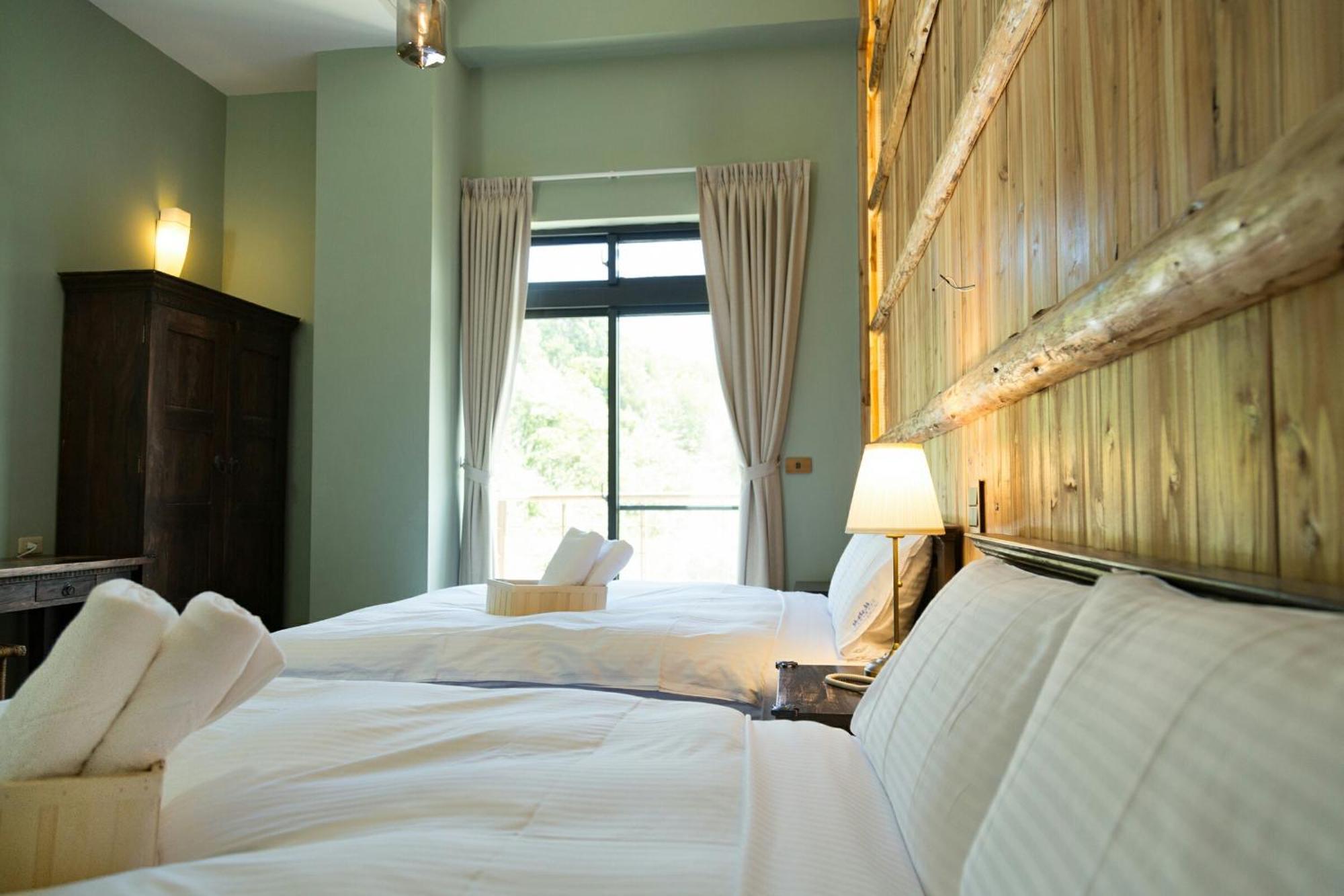 Impression Nordic Manor Club Apartman Zsenaj Kültér fotó