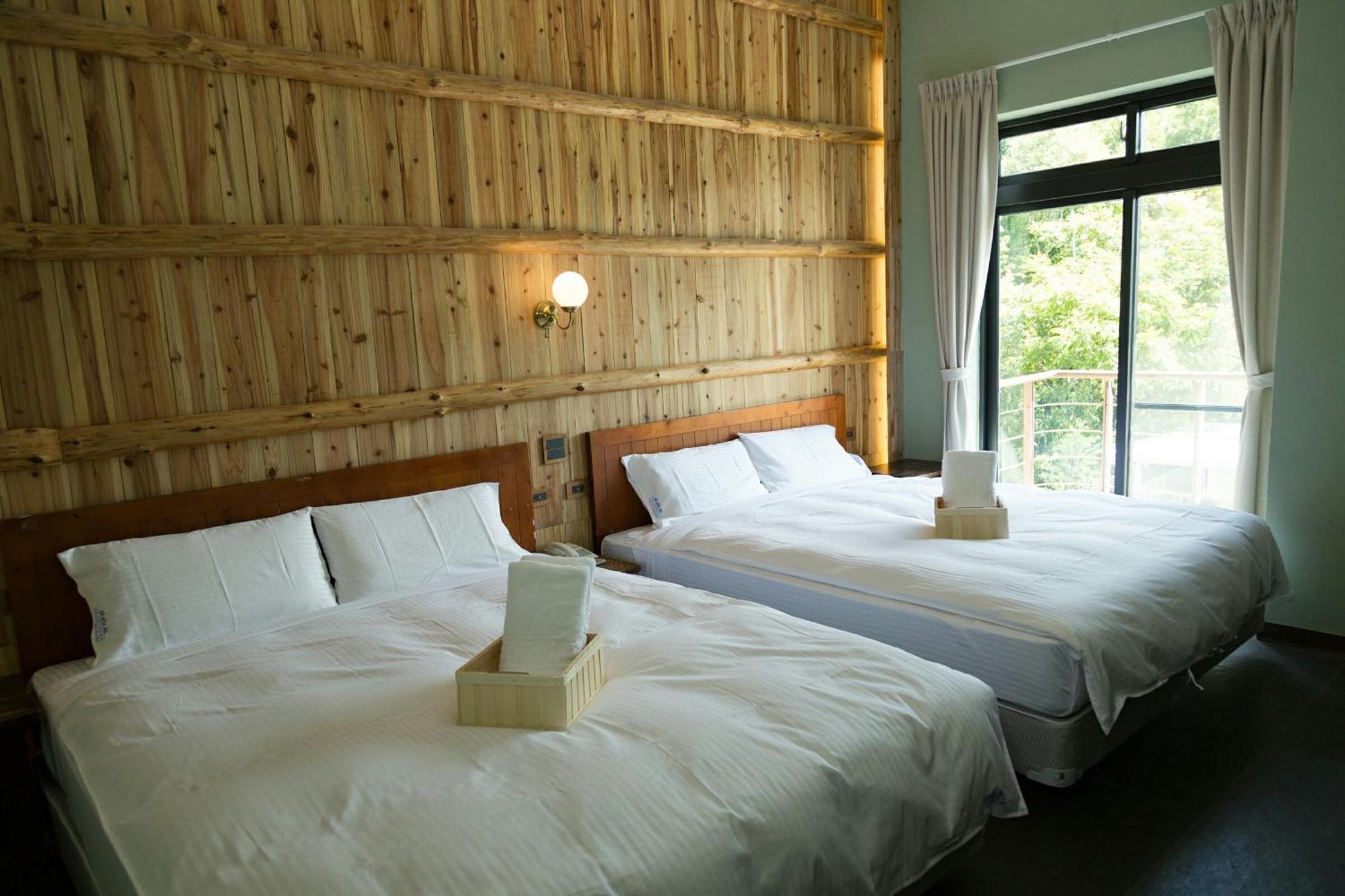 Impression Nordic Manor Club Apartman Zsenaj Kültér fotó