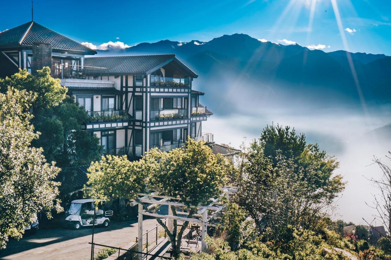 Impression Nordic Manor Club Apartman Zsenaj Kültér fotó